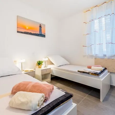 Apartment Pearl Baska (Krk)