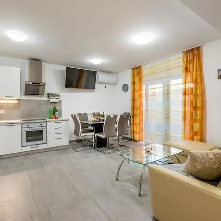 Pearl Apartment Baska (Krk)